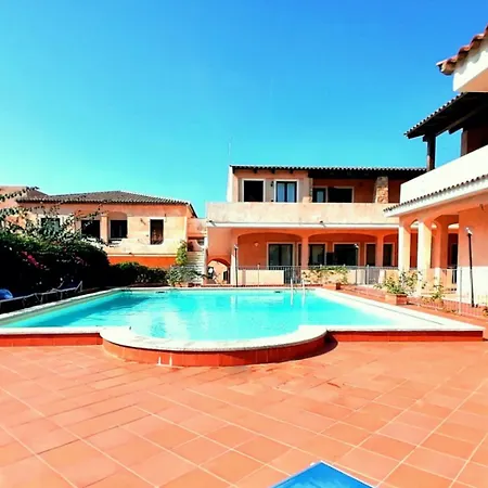 Pool Front Будинок відпочинку